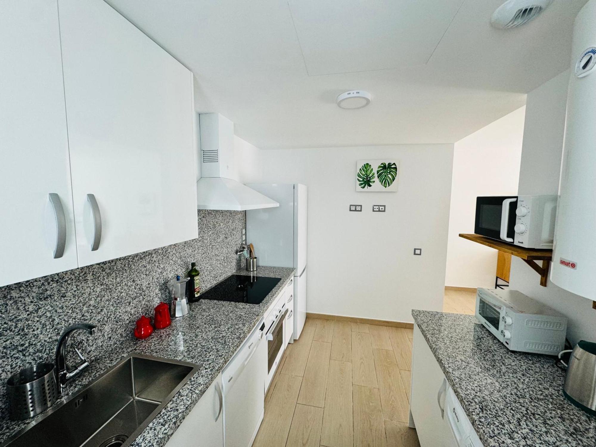 Parking Privado! Sol Y Mar Tu Hogar En La Costa Apartment Estepona Exterior foto
